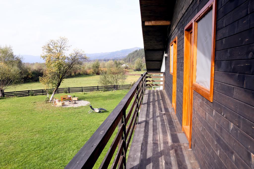 Landhaus Bed&Breakfast Vişeu de Sus Екстериор снимка