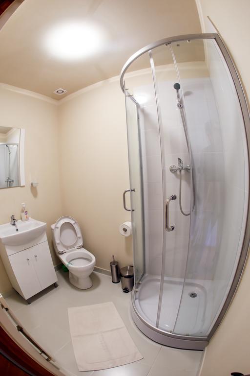 Landhaus Bed&Breakfast Vişeu de Sus Стая снимка