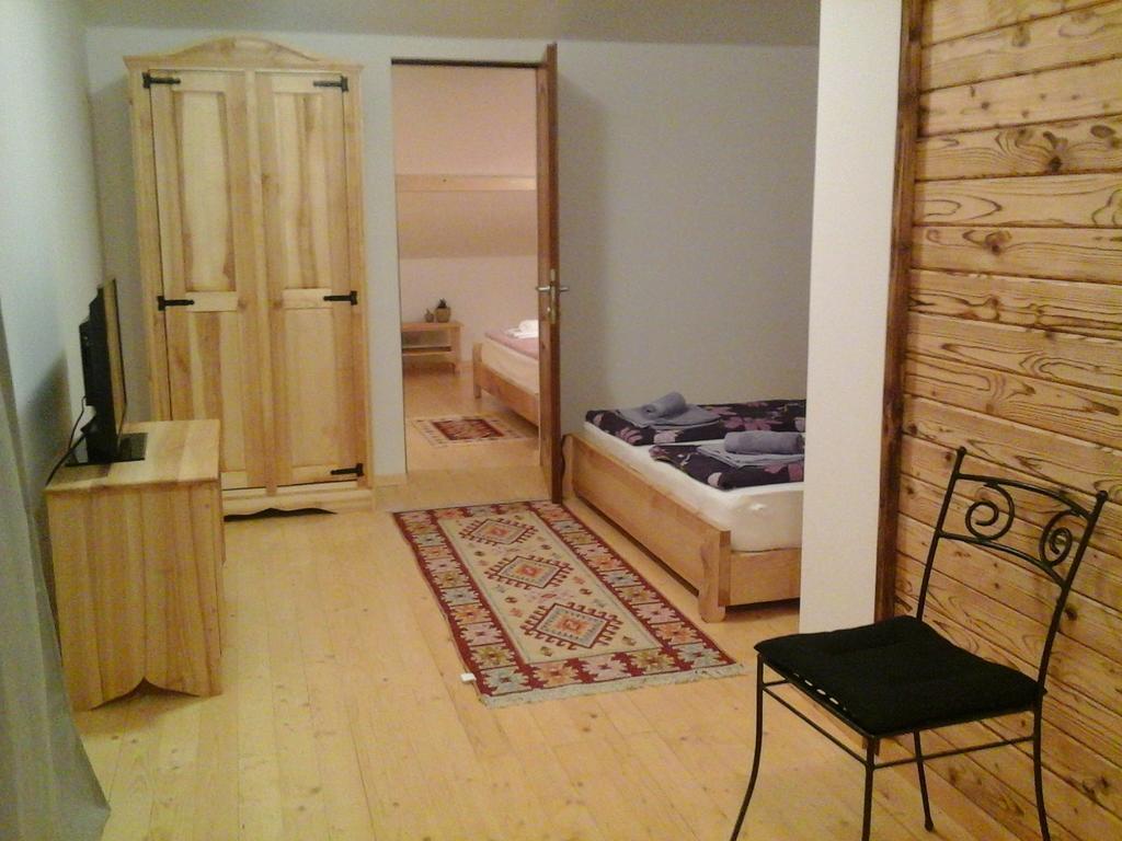 Landhaus Bed&Breakfast Vişeu de Sus Стая снимка